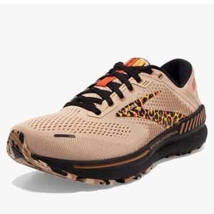 Brooks Women's Adrenaline GTS 22 Supportive Running Shoe, Size 10